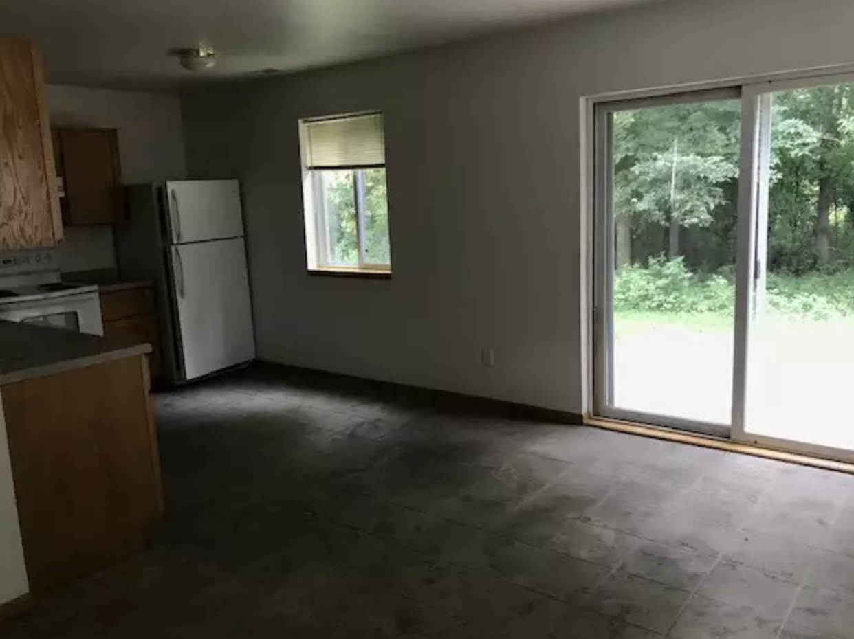 UWStout OffCampus Housing College Pads